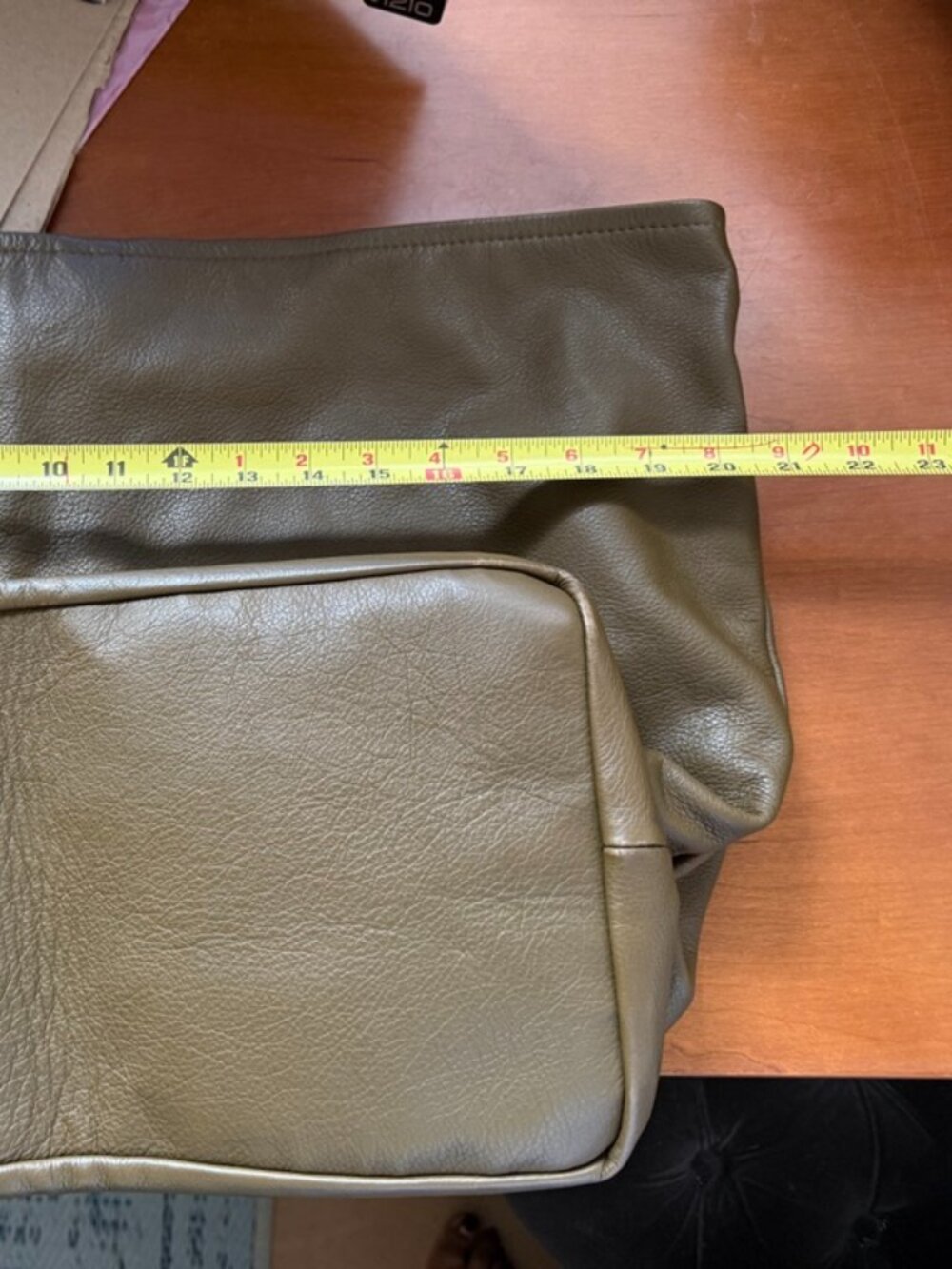 XL Jane in Olive Leather - Picture 7 of 9